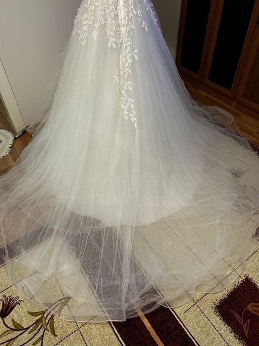 Булчинска рокля.