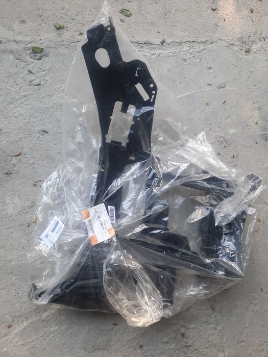 BMW X5 2019-23 - основа за броня (лява)