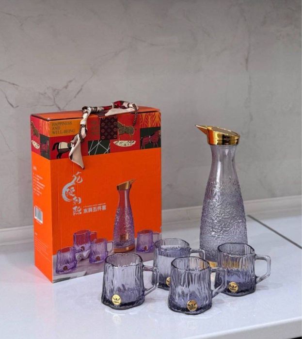 Подарочный набор графин с стаканами 4+1