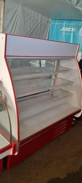 Vitrina Xaladilnik sastayanasi yaxshi