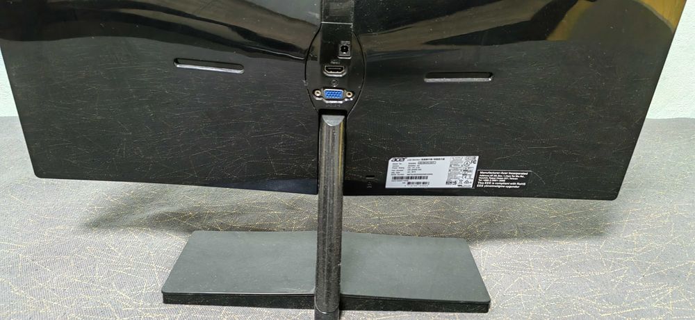 Монитор Acer 24" модел ED245Q