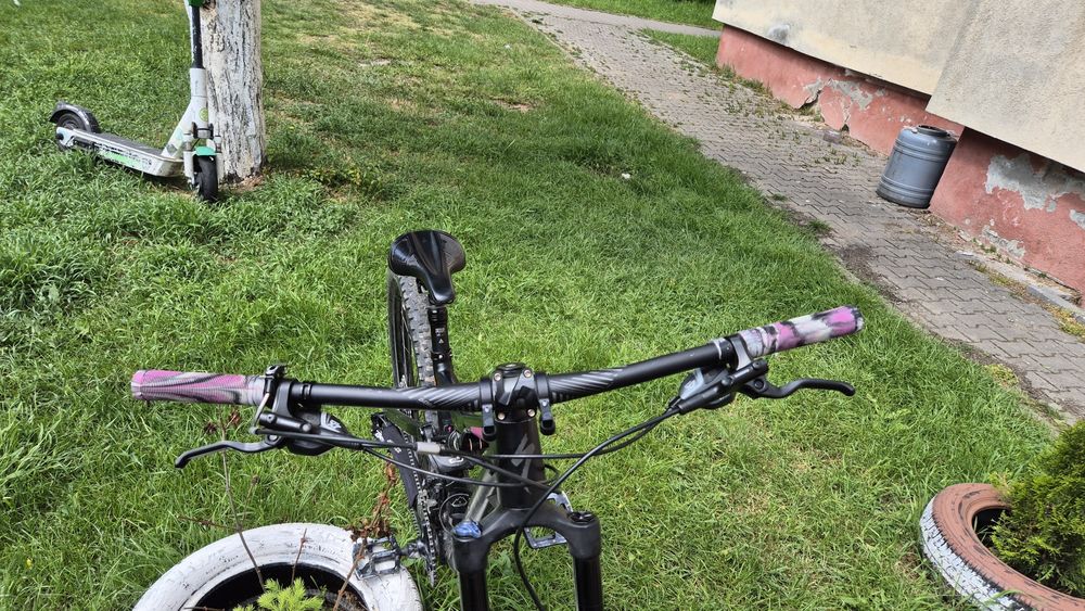 Bicicletă Specialized