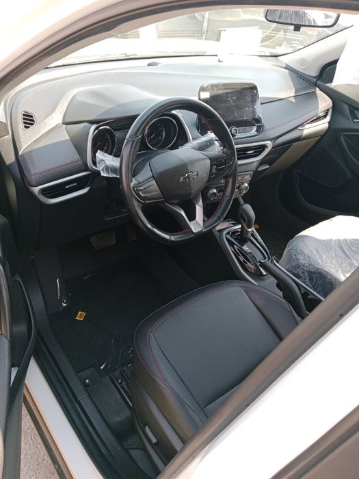 Srocno sotiladi kredit buladi