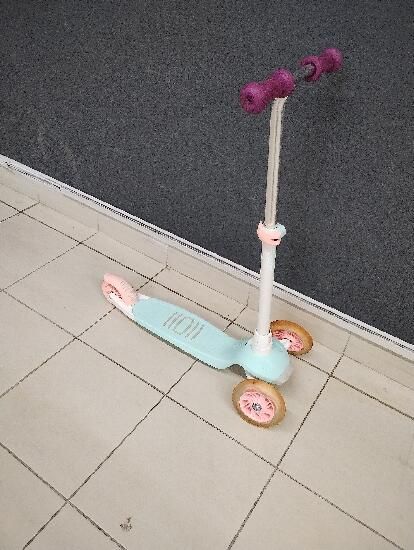 Trotinetă B1 500 alb-verde - produs resigilat - (SecondHand) Decathlon