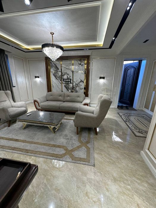 Продаётся нежилое цокольное помещение под офис