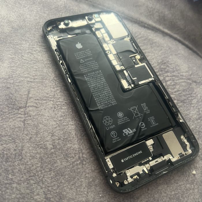 айфоны на запчасти