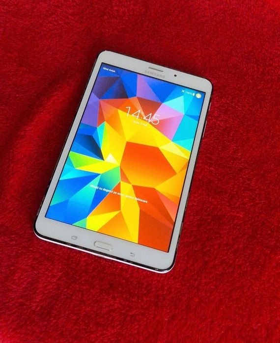 Tableta Samsung. Android 4.4