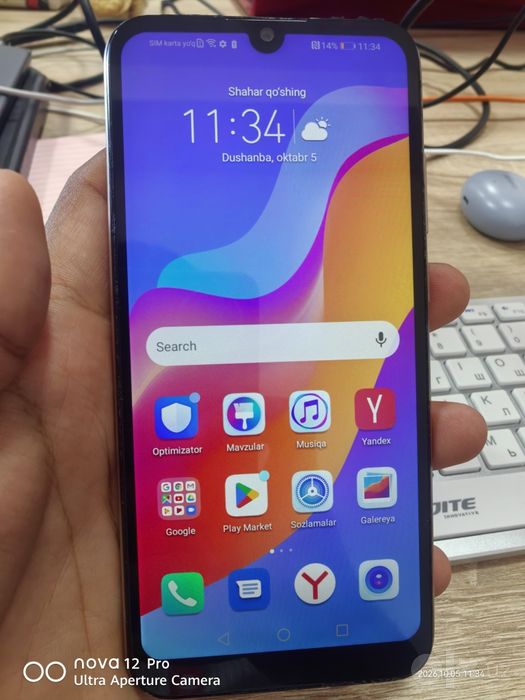 Arzon Honor 8A telefon