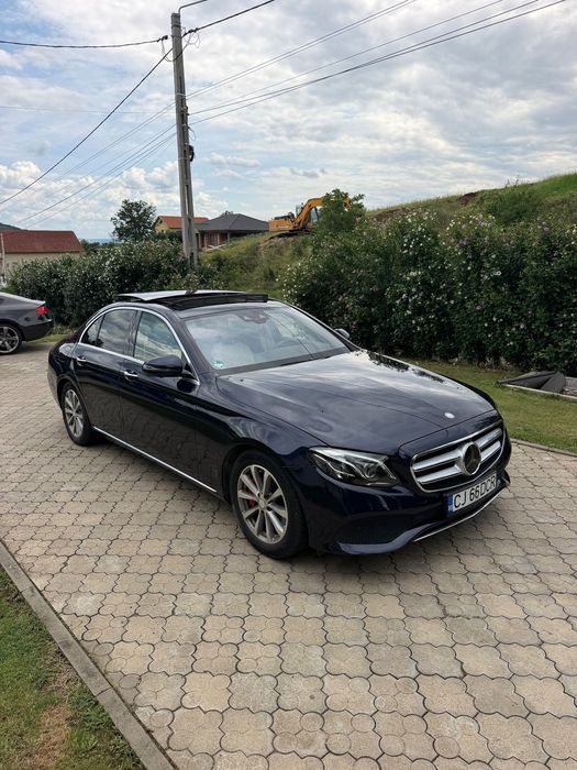 Mercedes-Benz E Mercedes-Benz  W213  E 350 e Airmatic Burmester Panoramic Camere 360 A