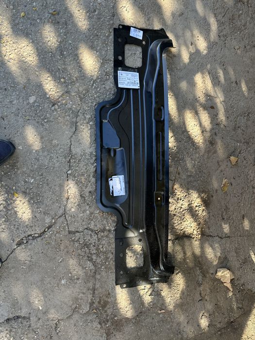 Panou spate audi a4.b9.cod:8w9813307.a.