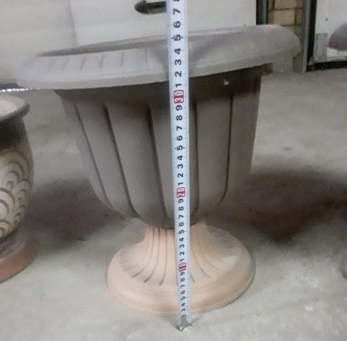 Продам цветочные горшки