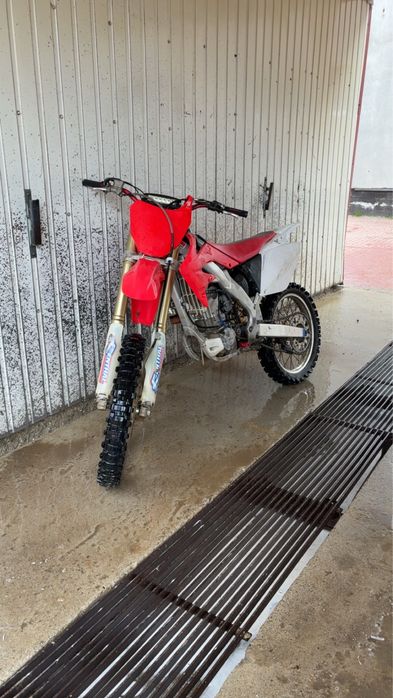 Honda crf 250r vand urgent (pret fixx)