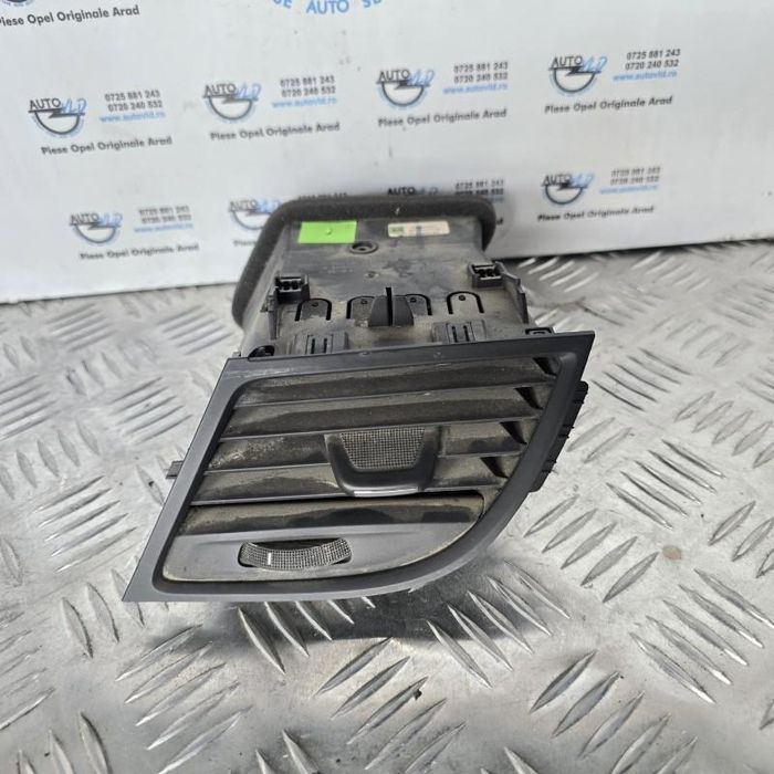 Grile ventilatie dreapta fata Opel Zafira C Tourer facelift