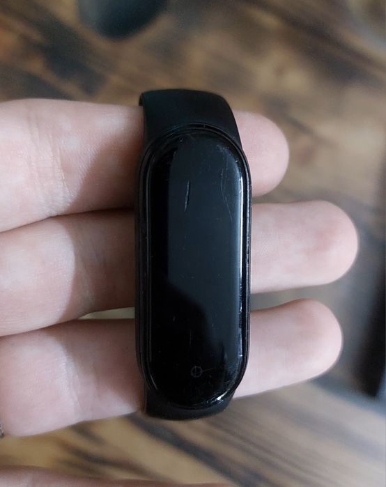 Продам фитнес браслет