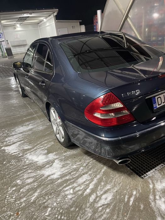 MERCEDES-BENZ E-Class 2005 — imagine 5