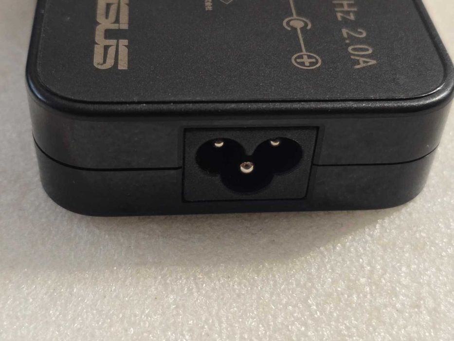Incarcator laptop original Asus 19V 6.32A 120W mufa 5.5 mm x 2.5mm