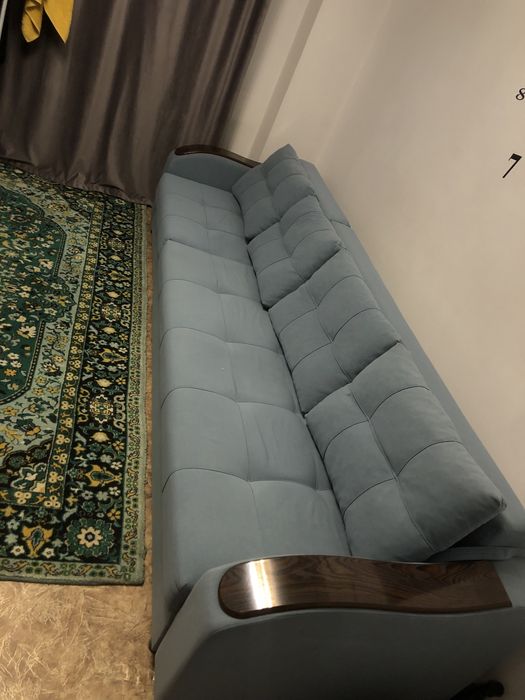 Диван 4 местный