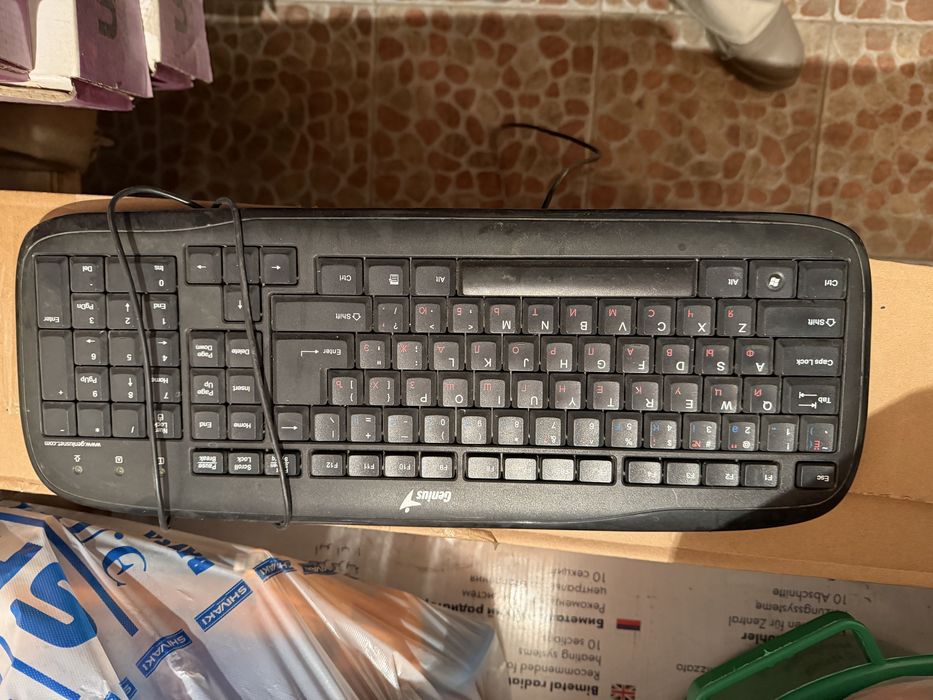 Манитор для компьютера