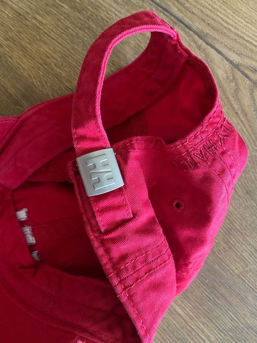 Шапка с козирка Helly Hansen