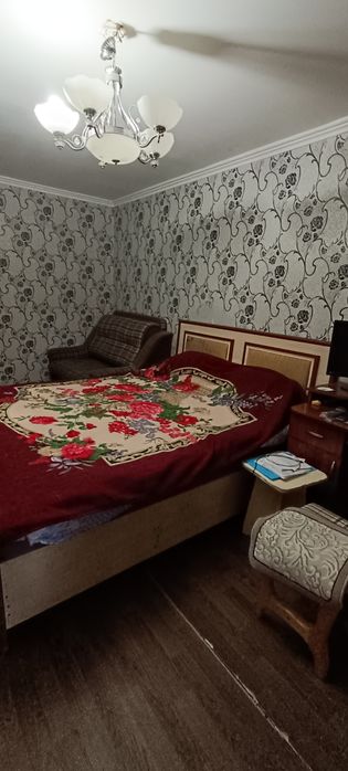 Продается квартира 3/2/5 кирпич на Чиланзаре 26 квартале