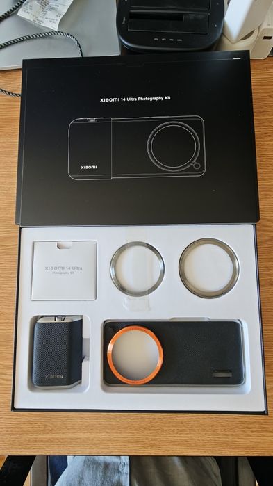 Xiaomi 14 Ultra 512GB + Photo Kit + Charger wireless  80W