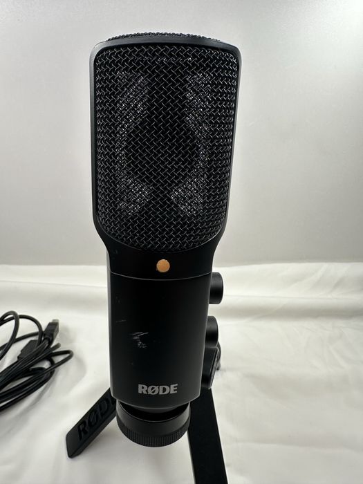Микрофон RØDE NT-USB, много добро качество звук