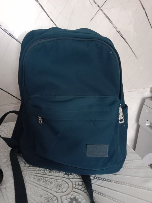 Продам б/у рюкзак ,хорошее качество