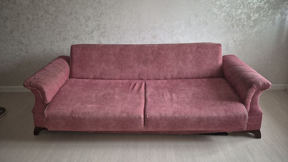 Диван отдам даром. Самовывоз