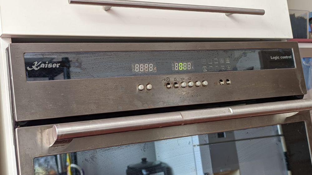 Продам духовой шкаф Kaiser