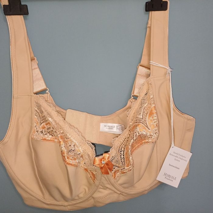 Mariale  беж сутиен 95 D Нов