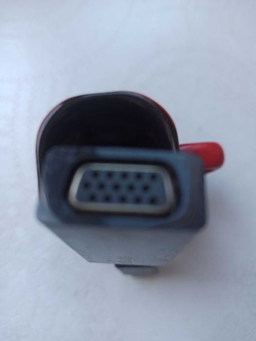 HDMI към VGI адаптор