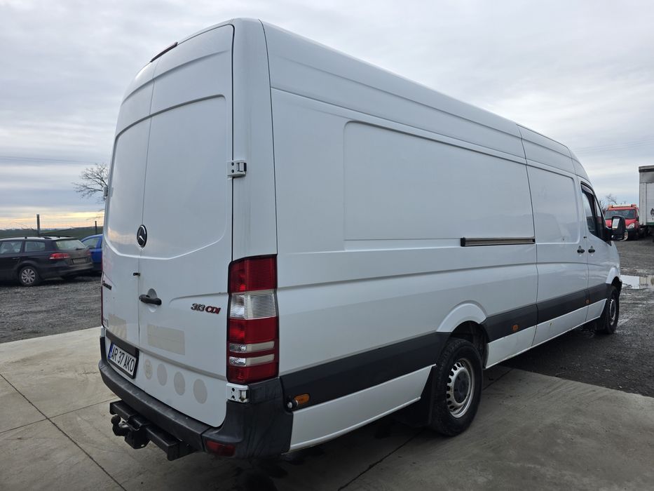 Mercedes Sprinter 313 and 2010
