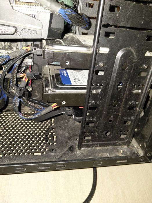 Геймърски компютър i7-4790K / GTX 1060 6GB / 16GB RAM / SSD + 1TB