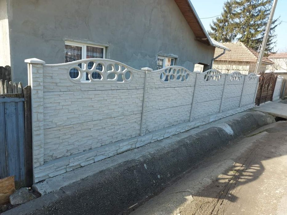 Fabricăm Gard Beton