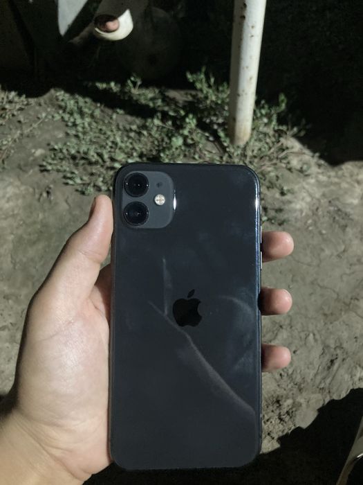 iphone 11 чёрном цвете