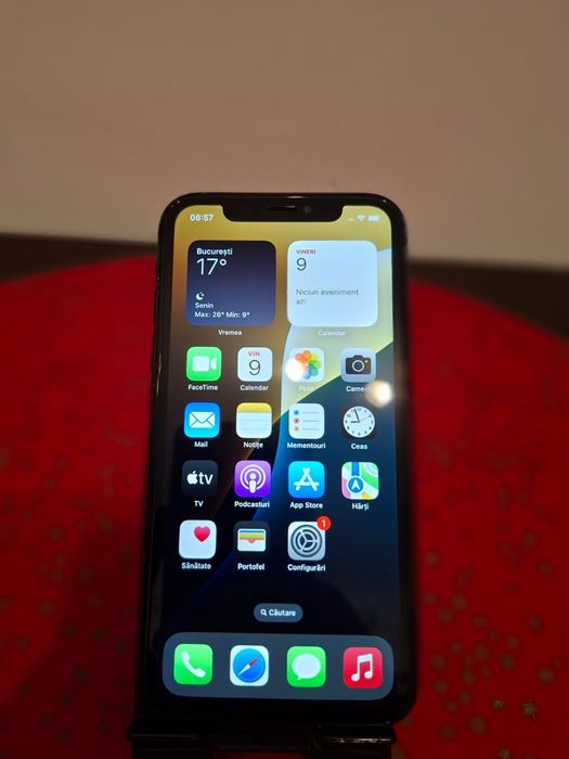 iPhone XR blacks