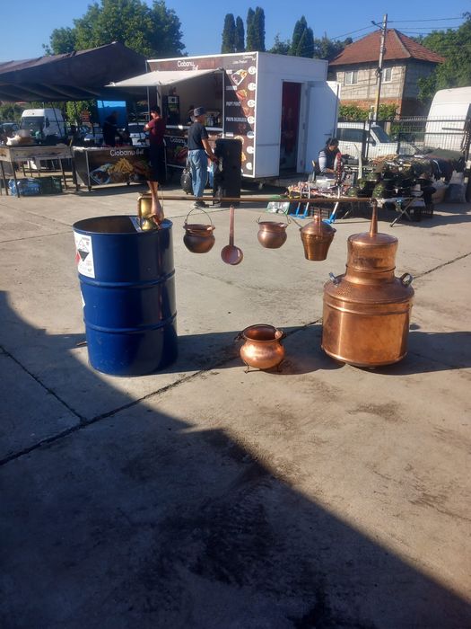 Vand cazane de facut tuica