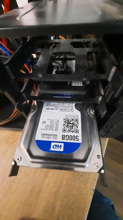 PC desktop si monitor AOC
