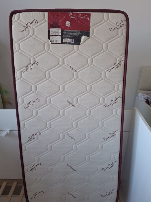 Кошара Лорели 120/60+матрак Магнифлекс Пиер Карден +подарък към нея