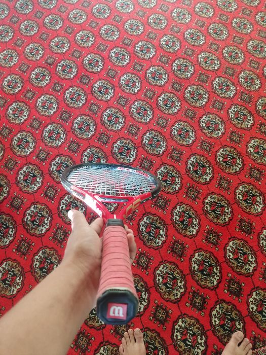 Katta tenis raketkasi