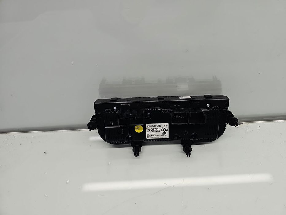 Panou comanda clima  Volkswagen Golf 7 (5G) [Fabr 2014-prezent] 5G090
