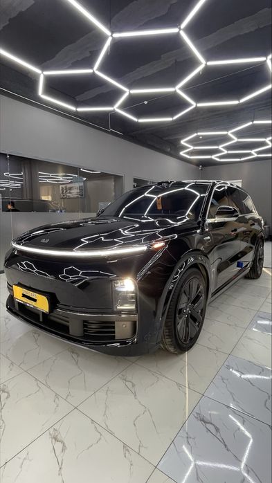 Li 9 ultra 2025 SKIDKADA + Garantiya apelsin, qora salon ham bor !!!