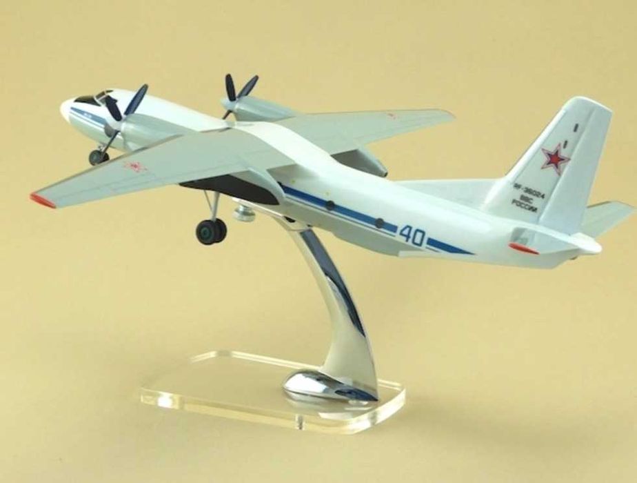 Авиамодель "Ан -26"