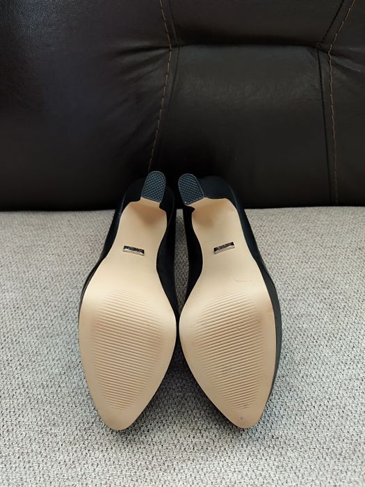 Обувки на висок ток Buffalo естествена кожа