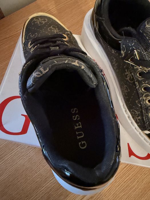 Adidași de damă Guess