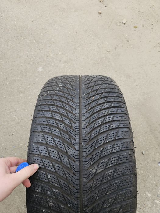 Vand set 2 anvelope 245 35 19/265 35 19 michelin alpin 5