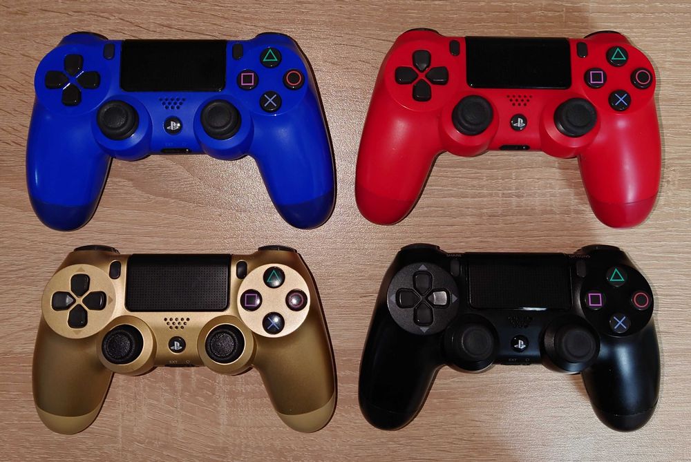 [ PS4 > Оригинален SONY DualShock 4 джойстик / Camera за PlayStation 4