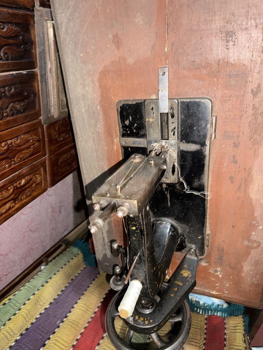 1000 lei masina de cusut singer functionala