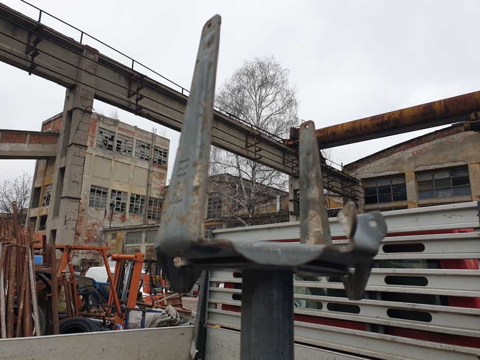 Кофражни вилици Peri