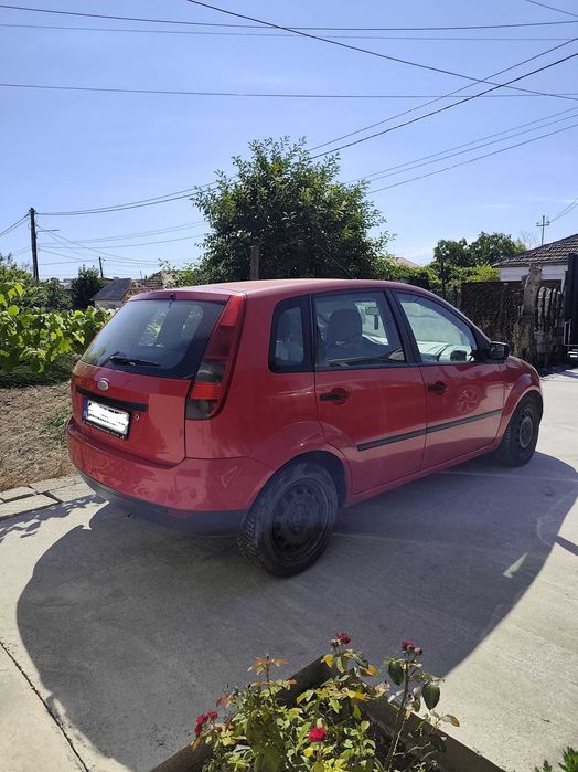 Vand Ford Fiesta 2003